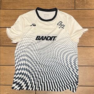 Bandit running tee